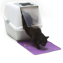 Load image into Gallery viewer, MESSY MUTTS SILICONE LITTER MAT RED
