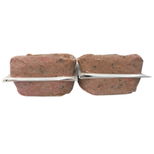 Load image into Gallery viewer, BIG COUNTRY RAW TURKEY DINNER CARTON 4LB