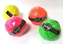 Load image into Gallery viewer, WUNDERBALL DOG BALL MEDIUM