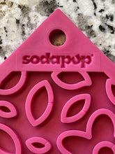 Load image into Gallery viewer, SODAPUP E-MAT FLOWER PATTERN PINK