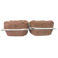 Load image into Gallery viewer, BIG COUNTRY RAW BISON DINNER CARTON 4LB
