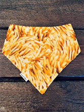 Load image into Gallery viewer, COCONUT COLLARS BANDANA SM
