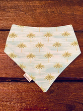 Load image into Gallery viewer, COCONUT COLLARS BANDANA SM
