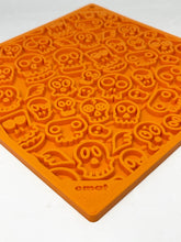 Load image into Gallery viewer, SODAPUP E-MAT ZOMBIE PATTERN ORANGE 8X8&quot;
