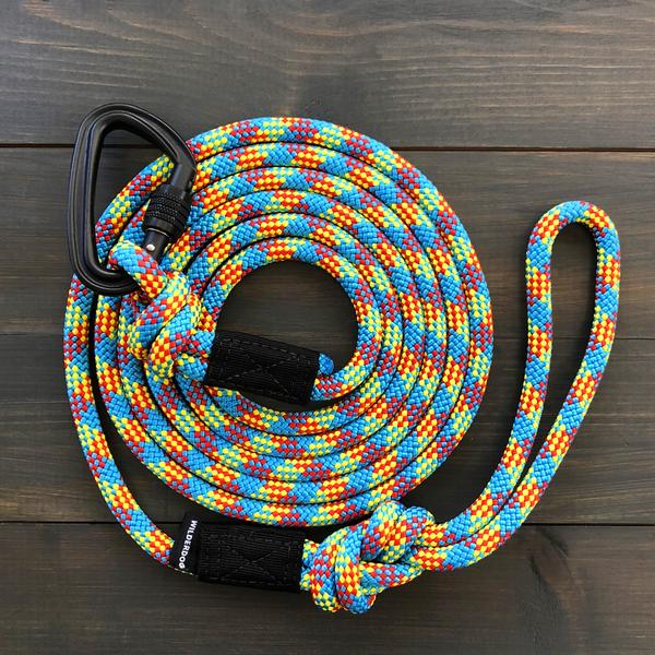 WILDERDOG LEASH LARGE CARABINER APRES 5'