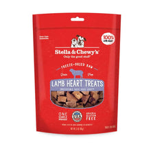 Load image into Gallery viewer, STELLA AND CHEWYS FREEZE DRIED LAMB HEART TREAT 3OZ
